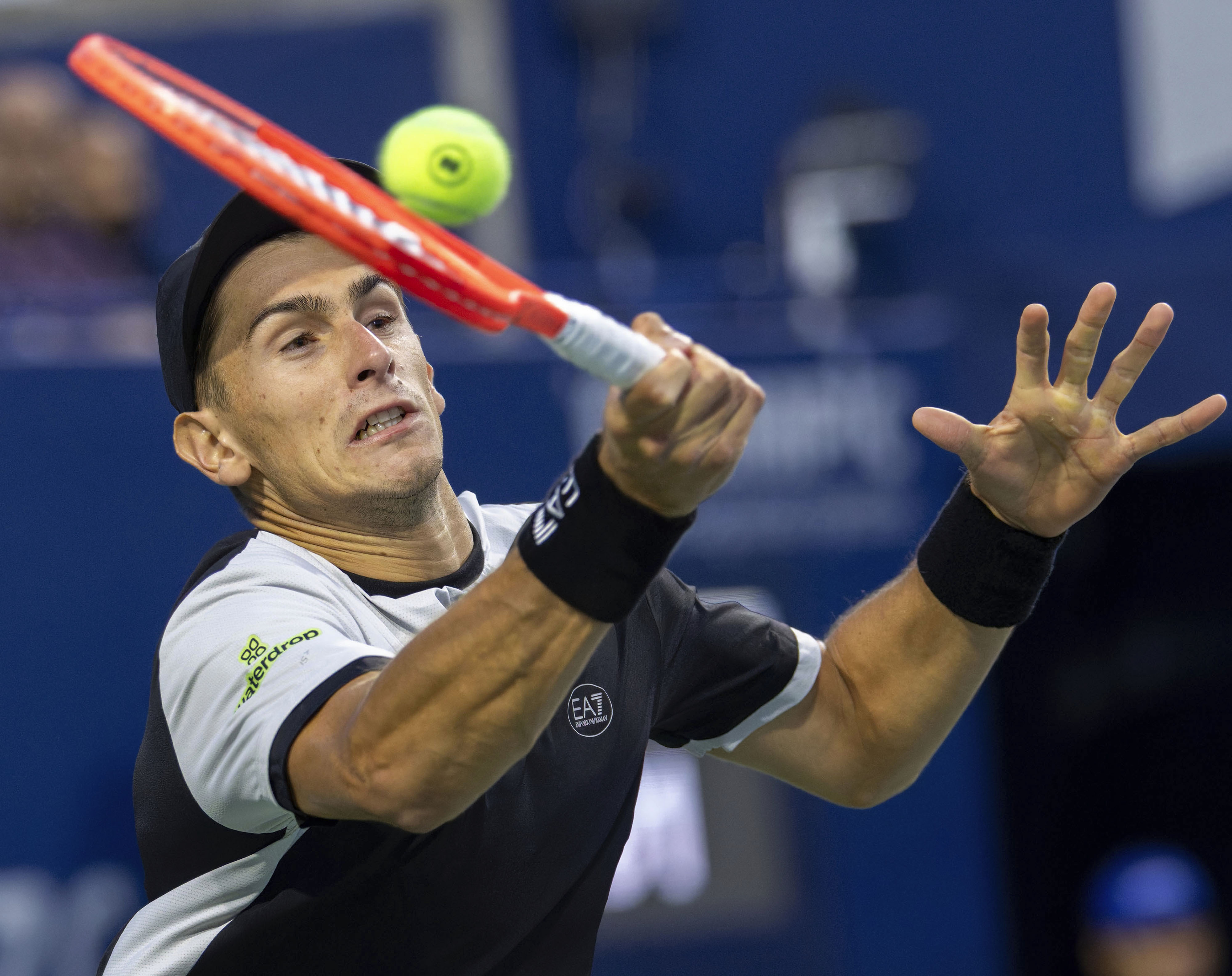 开云体育-联合杯逆转法网，兹维列夫带队取胜